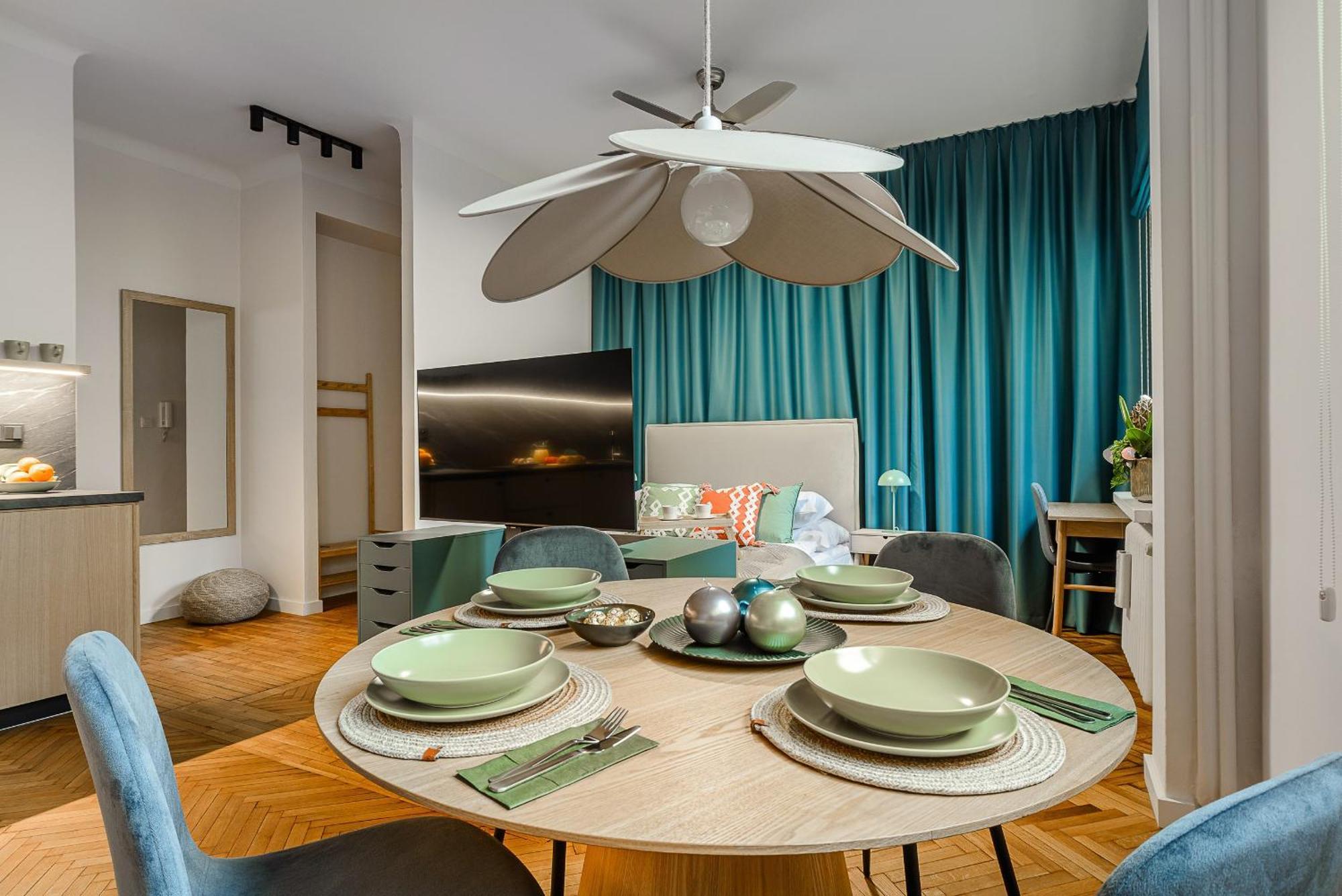 P&O Apartments Wiejska I ワルシャワ エクステリア 写真